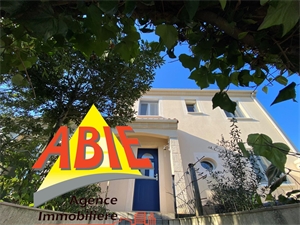 maison-villa à la vente -   79000  NIORT, surface 130 m2 vente maison-villa - APR659527